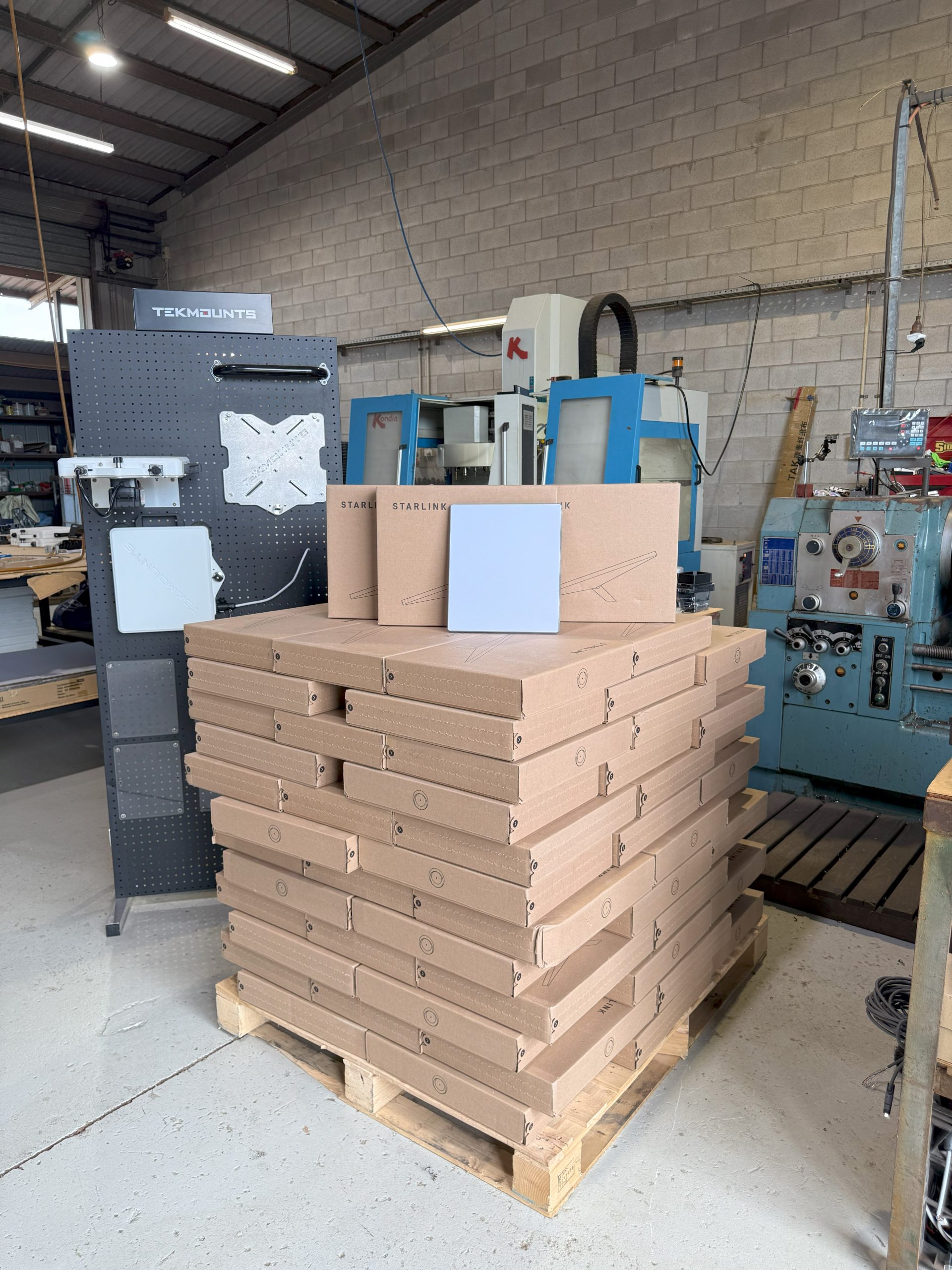 100 STARLINK MINIS LANDED: READY FOR THE FIELD